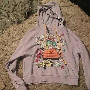 Lavender Graphic V-Neck Pullover Hoodie with Yellow Drawstrings